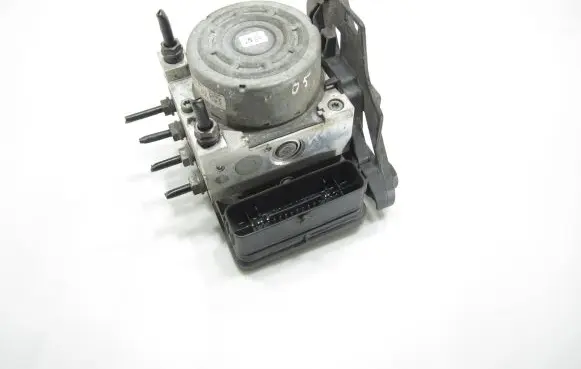 Volkswagen PASSAT B8 ABS Pump 5Q0614517CH