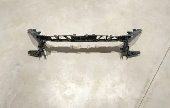 Mercedes-Benz CLA C118 X118 Top upper radiator support slam panel A1776208000
