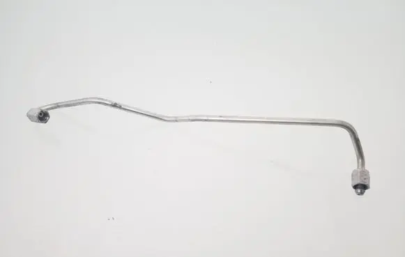 Toyota RAV 4 (XA40) Fuel main line pipe