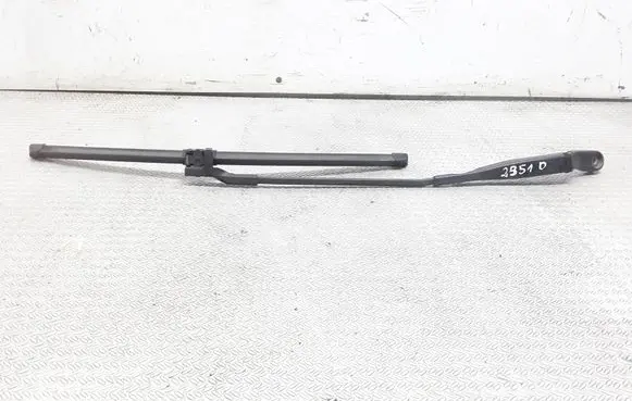 Volkswagen PASSAT B5.5 Windshield/front glass wiper blade 