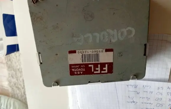 Toyota Corolla E100 ABS control unit/module 8954012490