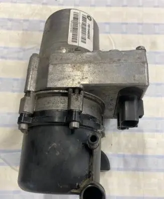 Dodge Durango Power steering pump P05154663AB TQPP16576903