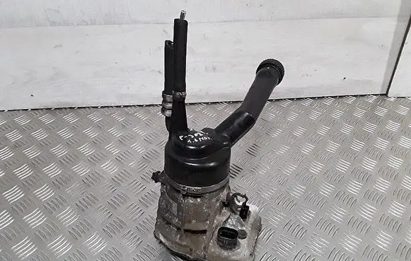 Peugeot 308 Power steering pump 9684979180