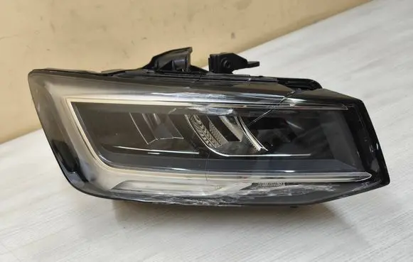 Headlight/headlamp