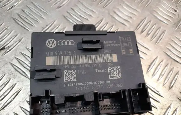 Audi A8 S8 D4 4H Door control unit/module 4H0959795A