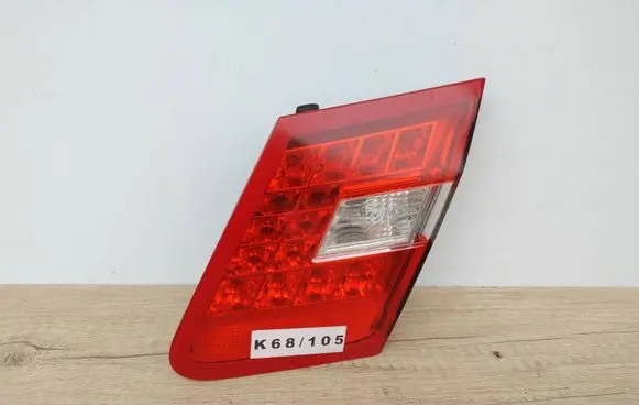 Mercedes-Benz E W212 Tailgate rear/tail lights A2128200864