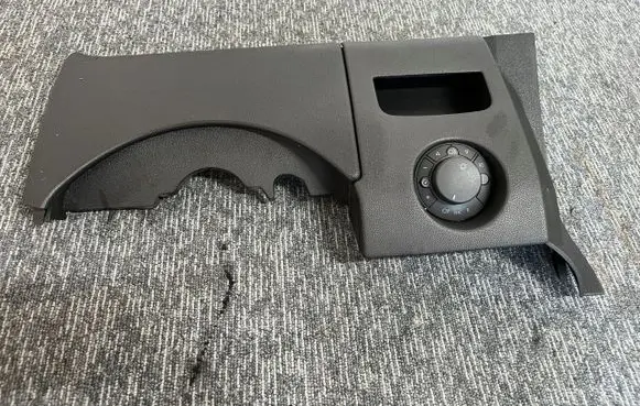 Opel Corsa D Tailgate/trunk/boot open switch 