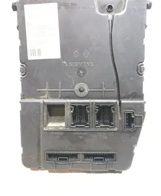 Renault Megane II Comfort/convenience module 8200780007