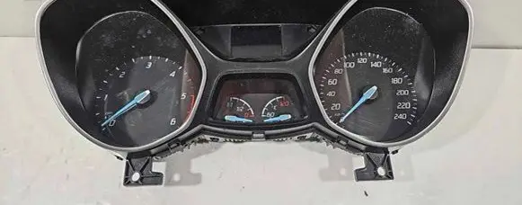 Ford Focus Speedometer (instrument cluster) BM5T10849CU 12338196 BM5T14C226AE