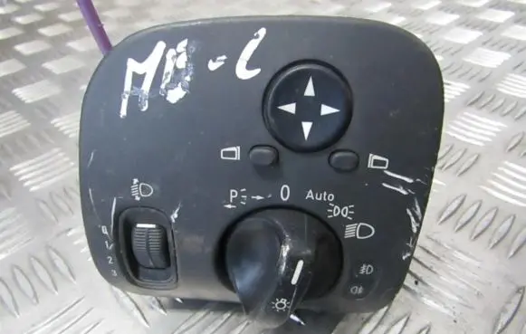Mercedes-Benz C W203 Light switch