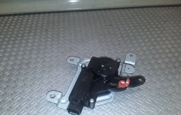 KIA Sorento Tailgate boot lock/latch motor 812403E000