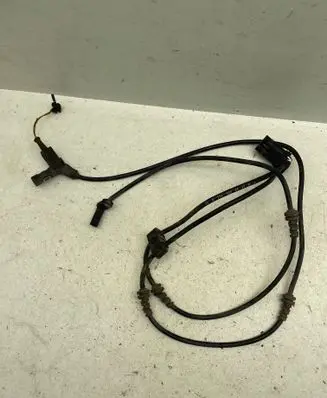 Mercedes-Benz GLK (X204) Wires (starter motor) A2045408805