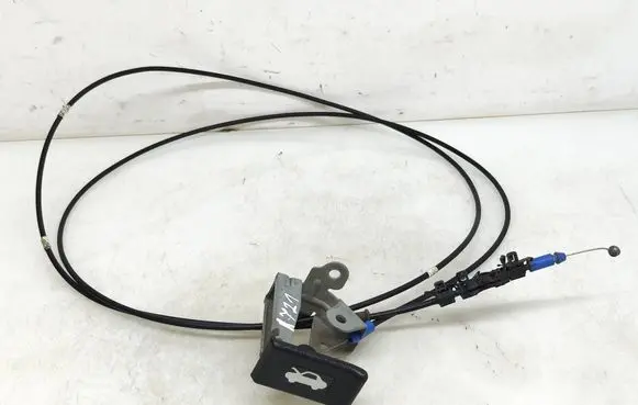 Honda CR-V Engine bonnet (hood) release handle 