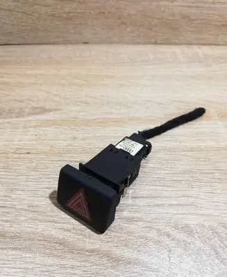 Audi A4 S4 B7 8E 8H Hazard light switch 8E0941509