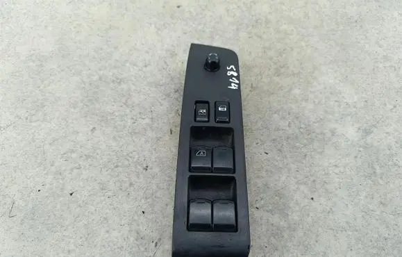Nissan X-Trail T31 Quarter vent window switch 25401JG41D