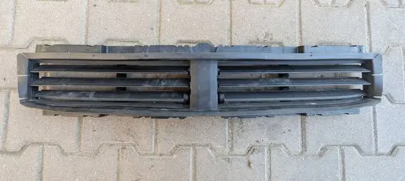 BMW 2 Active Tourer U06 Intercooler air guide/duct channel 9123 T319980