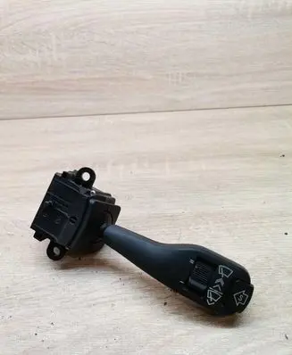 BMW 5 E39 Wiper control stalk 8375407