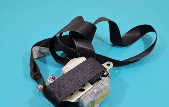 Subaru Forester SJ Front seatbelt 7T7310-P IMPRK1458778
