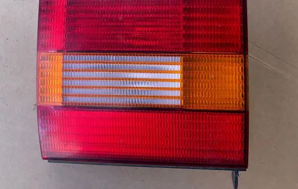 Volkswagen PASSAT B4 Tailgate rear/tail lights