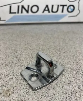 BMW 5 E60 E61 Front door lock loop/hook striker 7067805