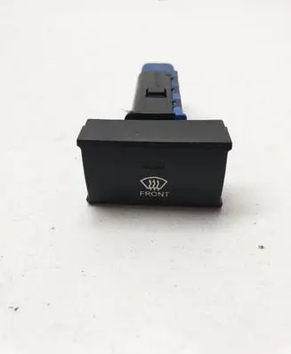 Hyundai Santa Fe Windscreen/window heater switch 621W05010