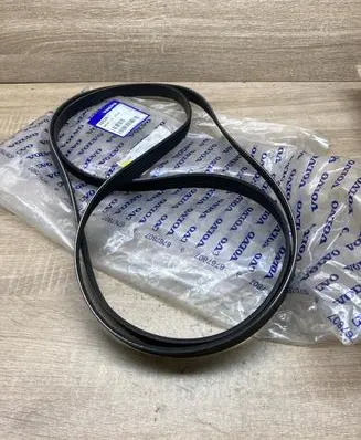 Volvo XC90 Alternator belt 8653617