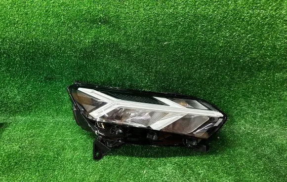 Dacia Sandero III Headlight/headlamp
