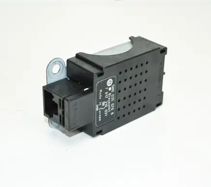 Volkswagen Golf VI Aerial antenna amplifier 5M0035570B