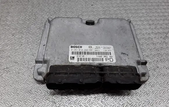 Opel Zafira A Engine control unit/module 0281010268 24417169