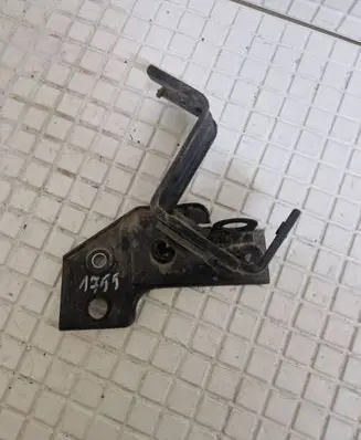 Toyota Avensis T270 Radiator support slam panel bracket 4915