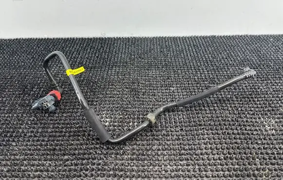 Chevrolet Malibu Vacuum line/pipe/hose 84083967