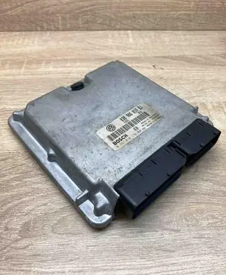 Volkswagen PASSAT B5 Engine control unit/module ECU 038906019BJ 0281010176