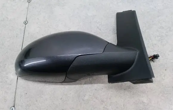 Seat Altea Front door electric wing mirror 