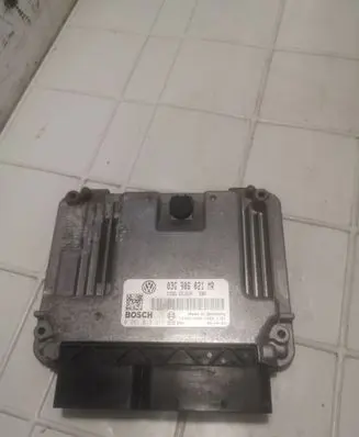 Volkswagen PASSAT B6 Engine control unit/module 03G906021MR 0281013311