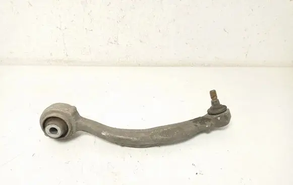 Mercedes-Benz C W204 Front lower control arm/wishbone A2043306711