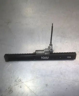 Citroen C5 Front driver seat rail HR42
