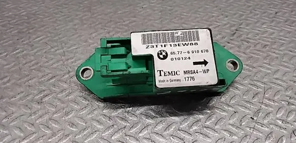 BMW 5 E39 Airbag deployment crash/impact sensor 65776910678