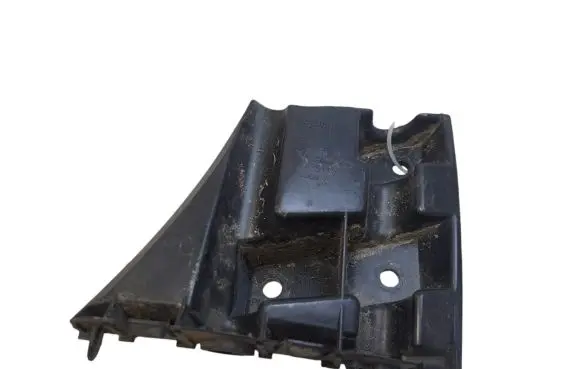 Front bumper mounting bracket