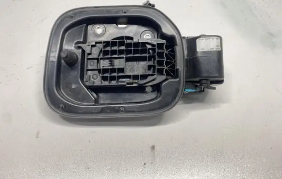 KIA Ceed Electric car charge socket cover 81595-CR200