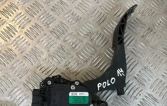 Volkswagen Polo Accelerator throttle pedal 6Q1721503C 6PV00849601