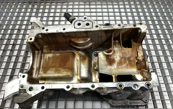 Hyundai ix20 Oil sump 211352B020