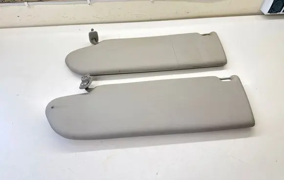 Volkswagen Transporter - Caravelle T5 Sun visor 7H1857551B 7H1857552B