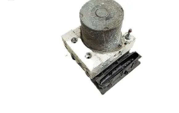Toyota Avensis T270 ABS Pump 44540-05071