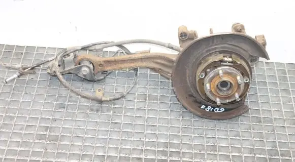 Subaru Legacy Rear wheel hub