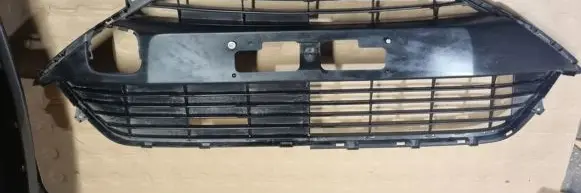 Toyota Aygo AB40 Front bumper lower grill