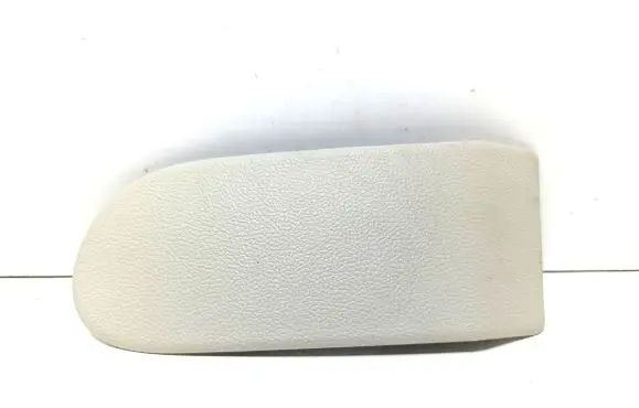 Renault Captur Other interior part 681807732R