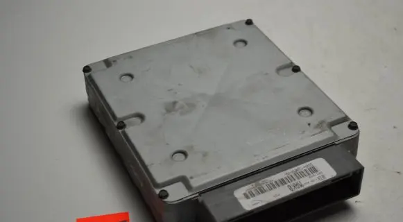 Ford Focus Engine control unit/module 2S4A12A650MA CAD2B14 EH6Q00A0SWWX