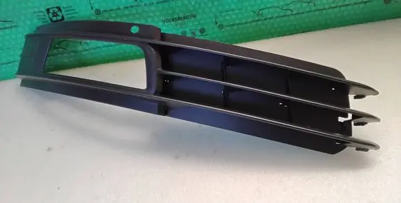 Audi A6 S6 C6 4F Front bumper splitter molding 4F0807682 4F0807682P