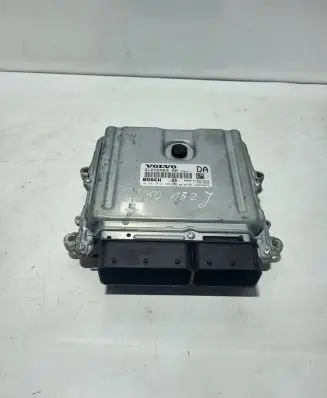 Volvo V50 Engine control unit/module 31272463A 1039S18372 0281012103