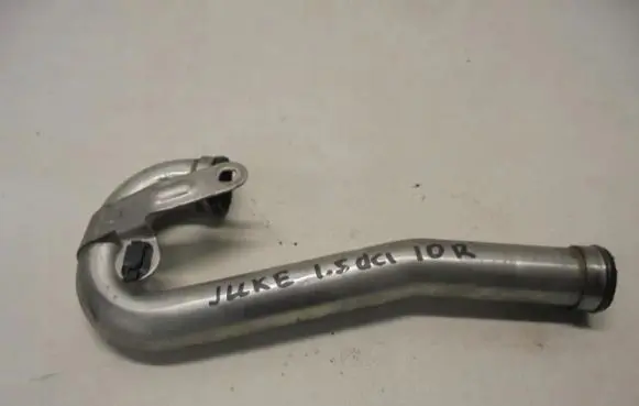 Nissan Juke I F15 EGR valve line/pipe/hose